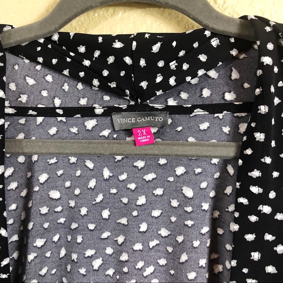 Vince Camuto Plus Size Career Top - Picture 2 of 3